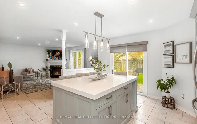 Additional property image - 1731 Riverbrook Cres