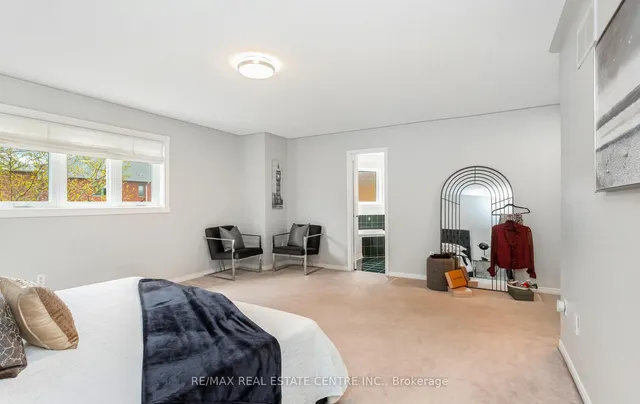 Additional property image - 1731 Riverbrook Cres