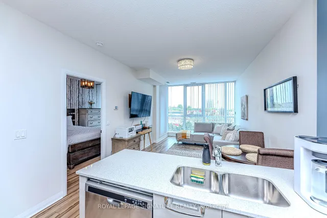 Additional property image - 55 Eglinton Ave Unit 408