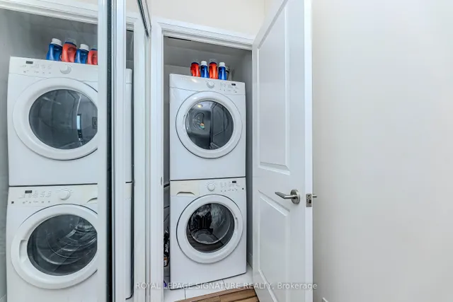 Additional property image - 55 Eglinton Ave Unit 408