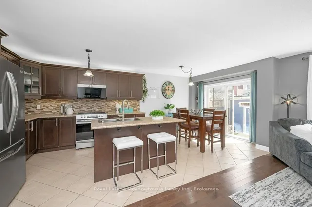 Additional property image - 152 Weston Dr