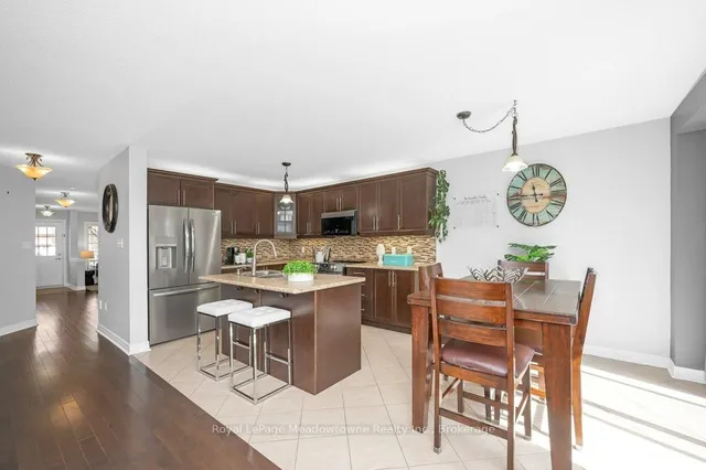 Additional property image - 152 Weston Dr