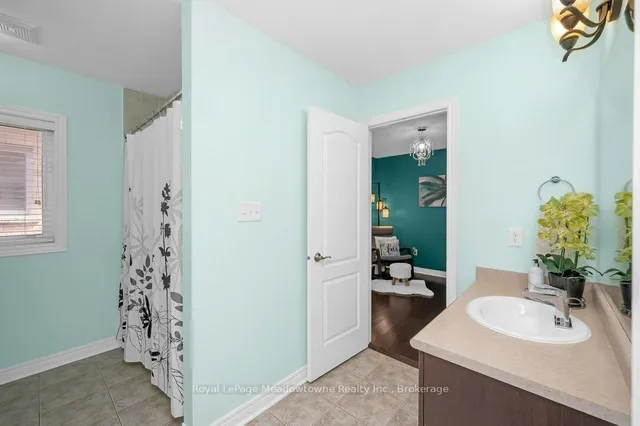 Additional property image - 152 Weston Dr