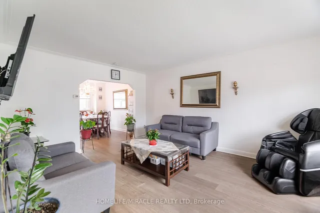 Additional property image - 11 Arrowsmith Ave