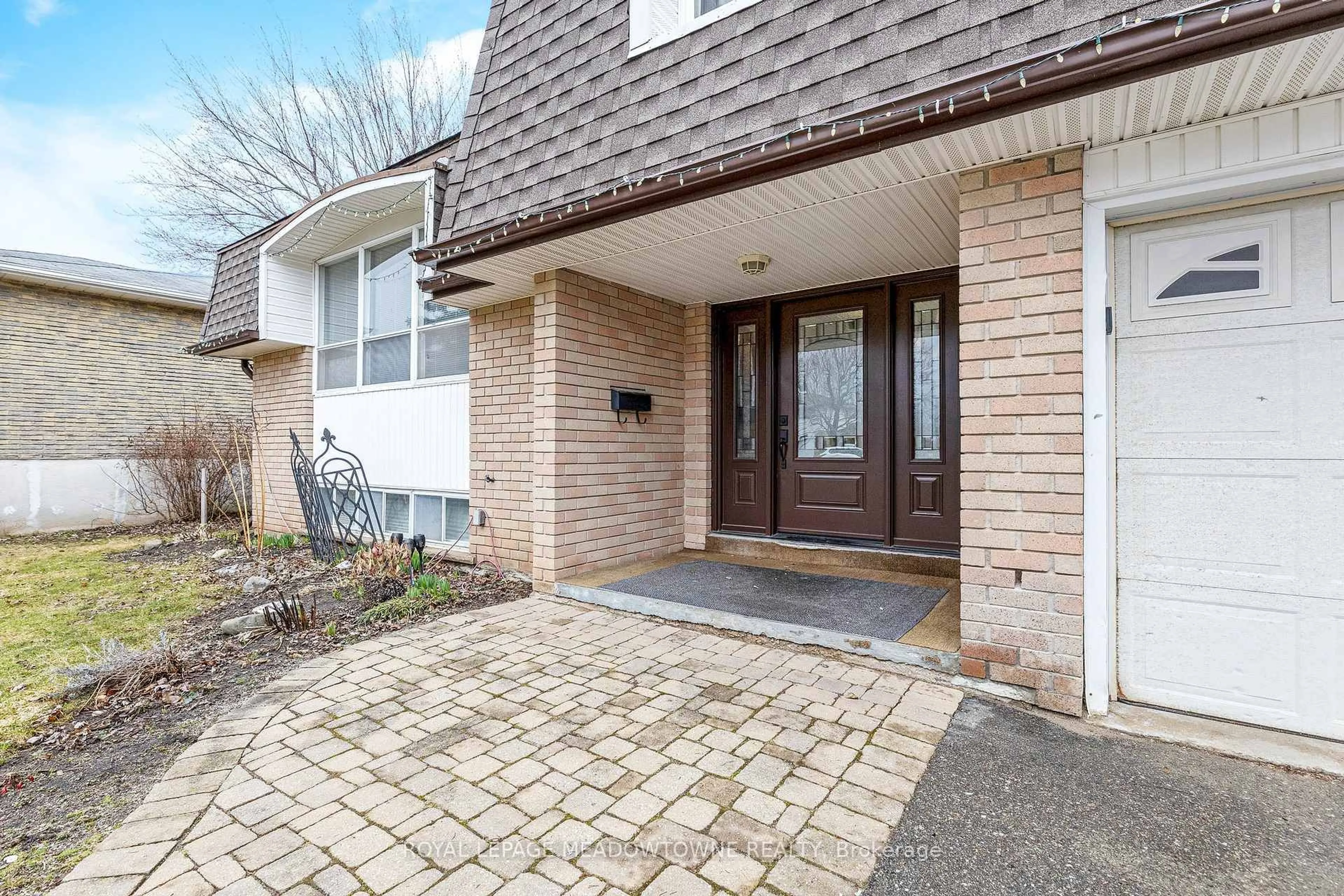 Home with brick exterior material, street for 48 Norman Ave, Halton Hills Ontario L7J 2R8