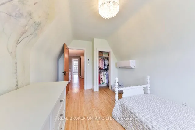 Additional property image - 542 Cumberland Ave