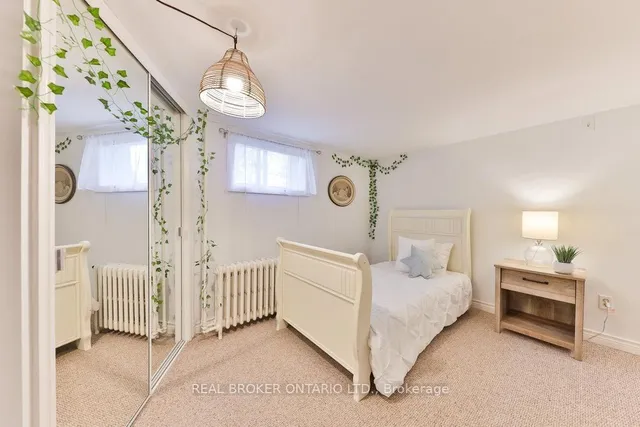 Additional property image - 542 Cumberland Ave