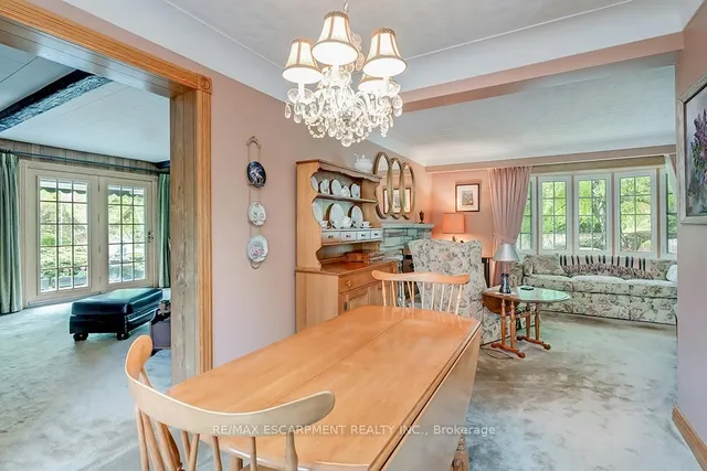 Additional property image - 327 Strathcona Dr