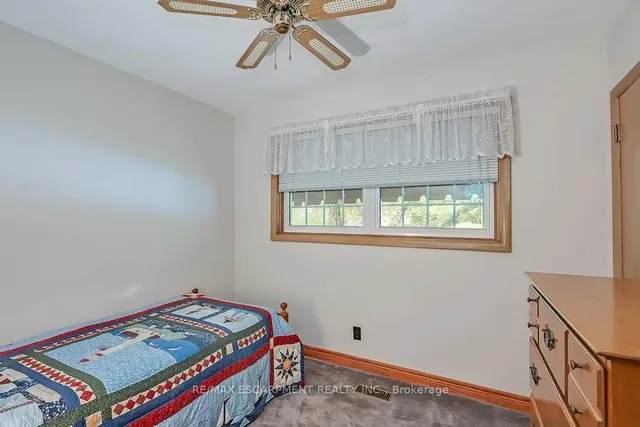 Additional property image - 327 Strathcona Dr
