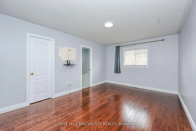 Additional property image - 622 Lumberton Cres