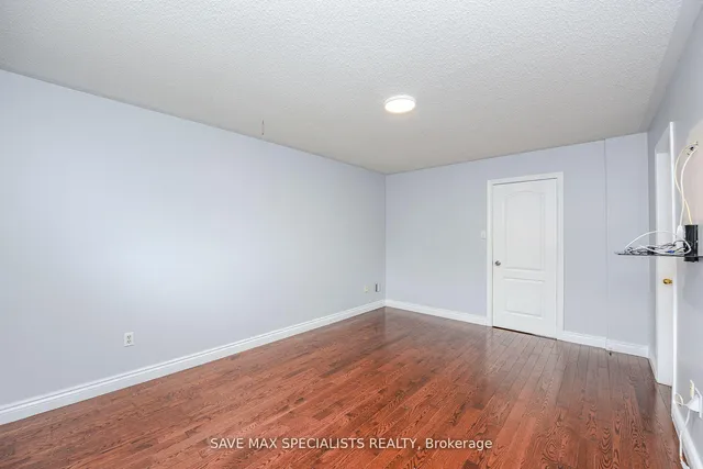 Additional property image - 622 Lumberton Cres