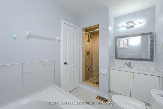 Additional property image - 622 Lumberton Cres