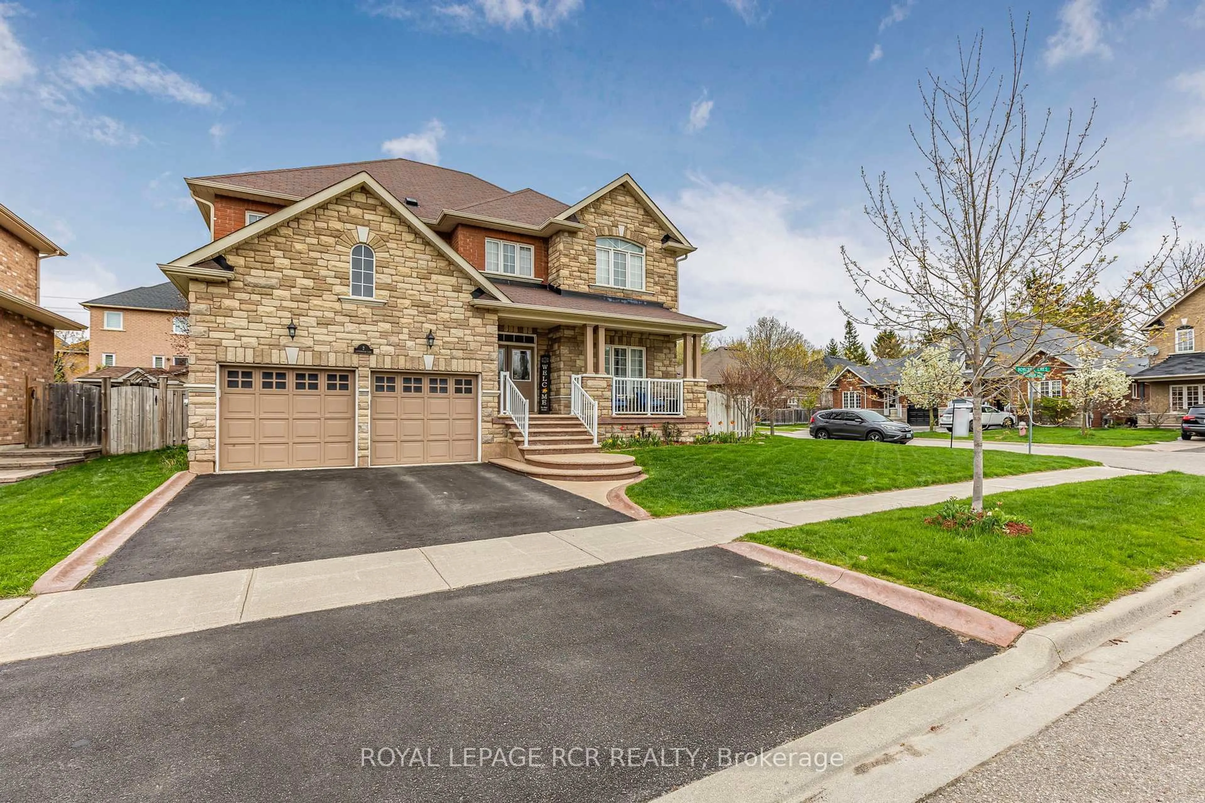Home with brick exterior material, street for 2 Littlebrook Lane, Caledon Ontario L7C 3M4