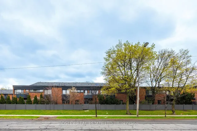 Additional property image - 4357 Bloor St Unit 16
