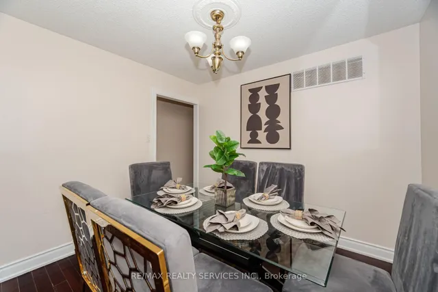 Additional property image - 30 Panda Lane