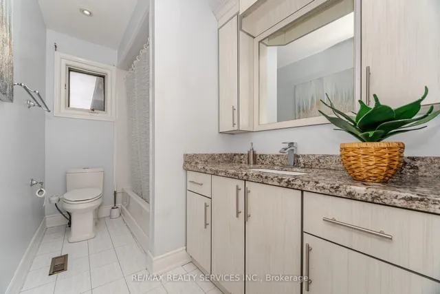 Additional property image - 30 Panda Lane