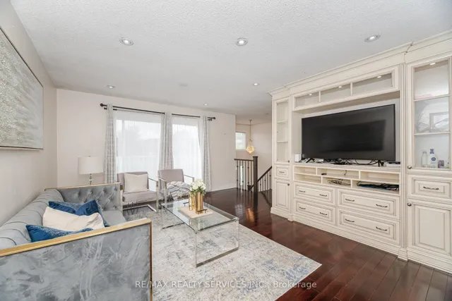 Additional property image - 30 Panda Lane