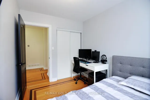 Additional property image - 96 Silverstone Dr