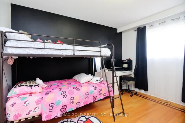 Additional property image - 96 Silverstone Dr