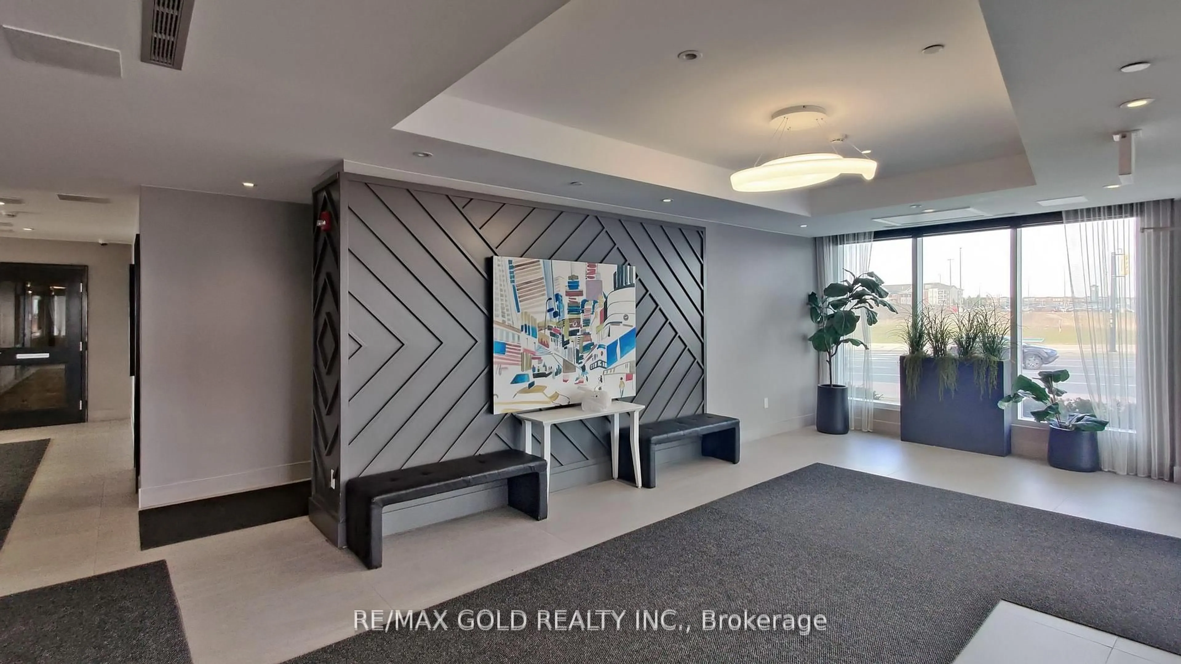 Lobby for 200 Lagerfeld Dr #521, Brampton Ontario L7A 5G5