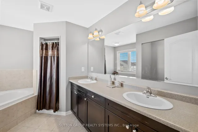 Additional property image - 925 Dice Way