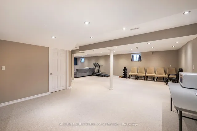 Additional property image - 925 Dice Way