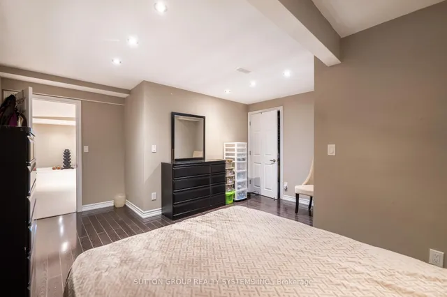 Additional property image - 925 Dice Way