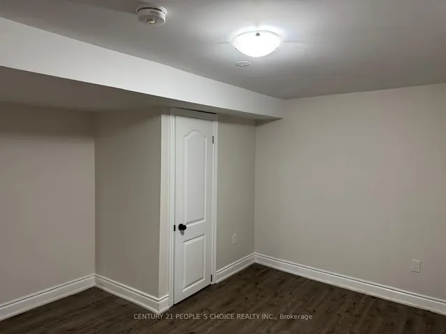 Additional property image - 6862 Darcel Ave