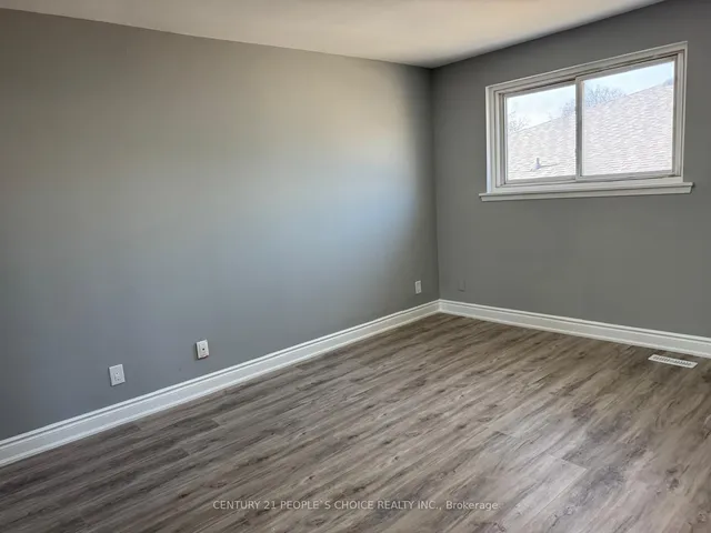 Additional property image - 6862 Darcel Ave