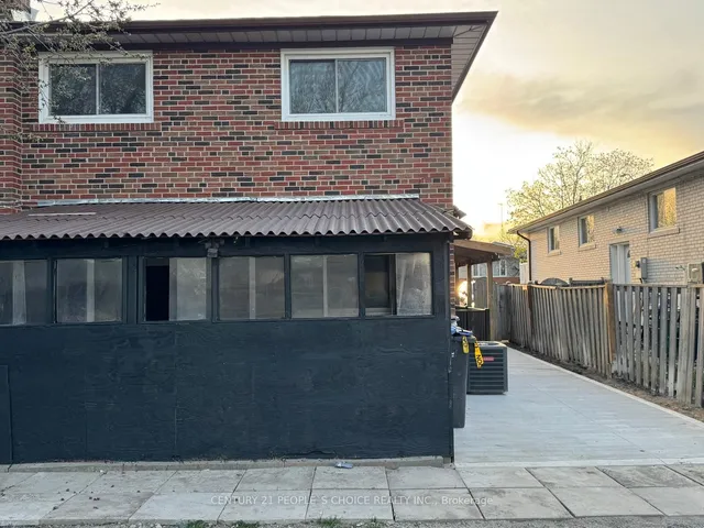 Additional property image - 6862 Darcel Ave
