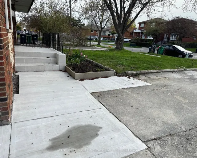 Additional property image - 6862 Darcel Ave