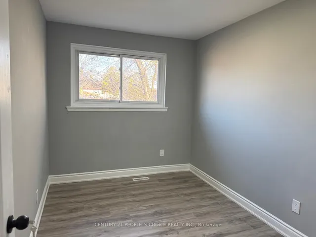 Additional property image - 6862 Darcel Ave