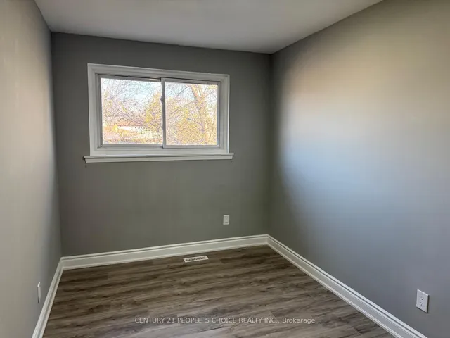 Additional property image - 6862 Darcel Ave