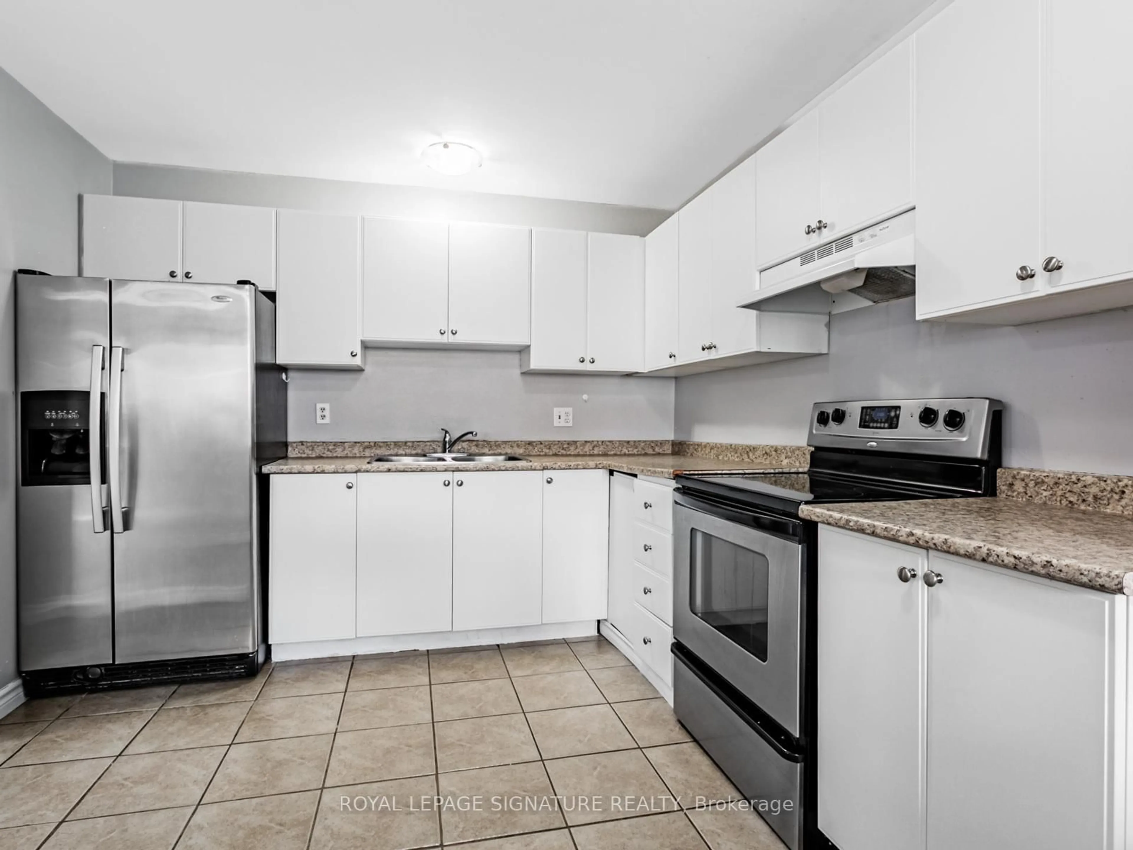 Standard kitchen, unknown for 215 Mississauga Valley Blvd #76, Mississauga Ontario L5A 1Y7