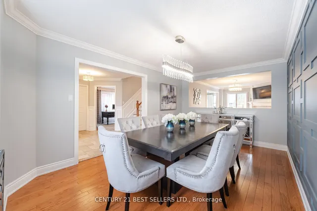 Additional property image - 657 Savoy Cres