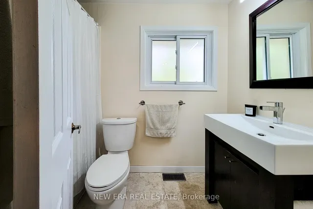 Additional property image - 5322 Windermere Dr