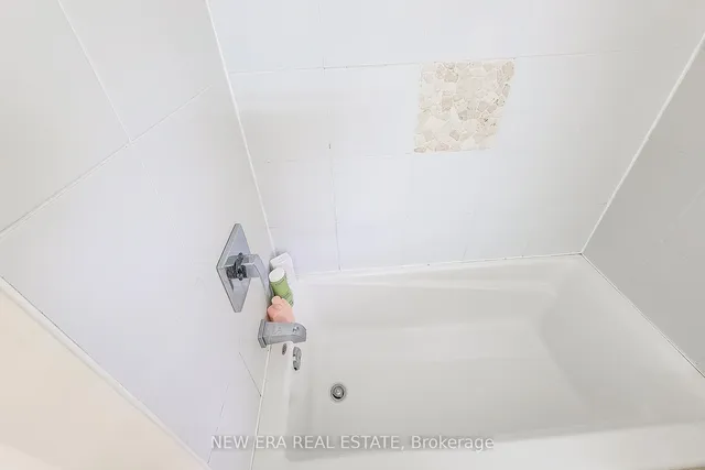 Additional property image - 5322 Windermere Dr