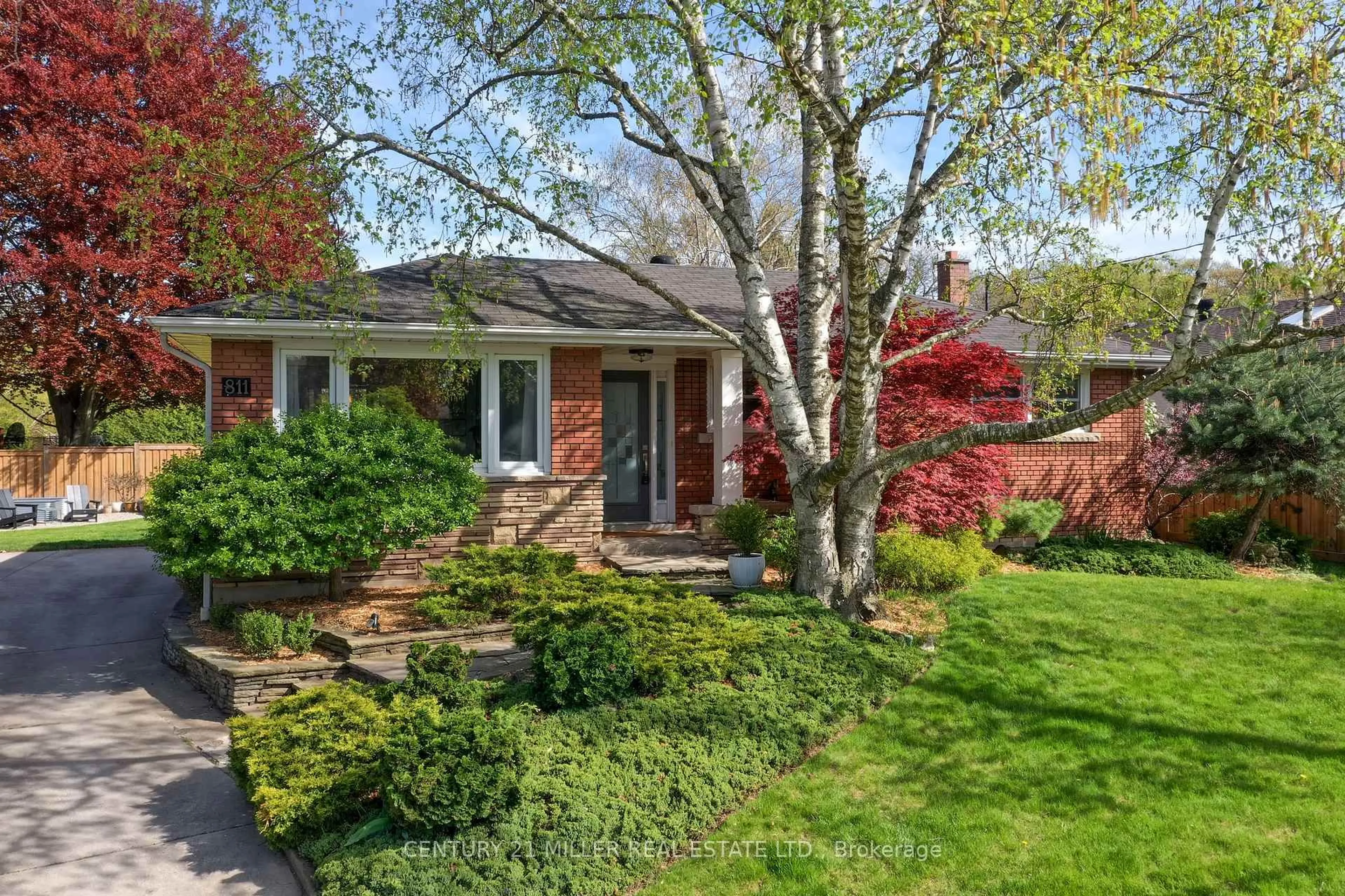 Unknown for 811 Teal Dr, Burlington Ontario L7T 2Y8