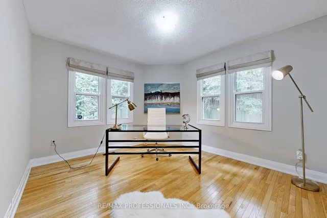 Additional property image - 65 Tamarack Circ
