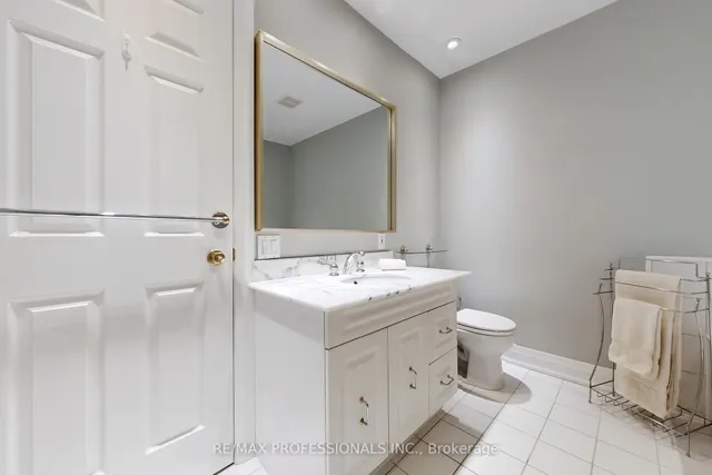 Additional property image - 65 Tamarack Circ