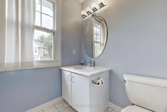 Additional property image - 65 Tamarack Circ