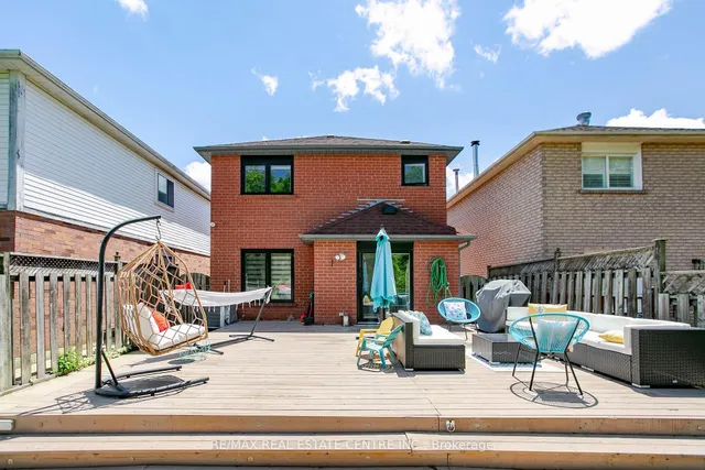 Primary image of 130 Meadowlark Dr