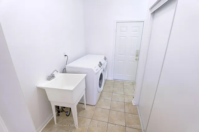 Additional property image - 5875 O'meara St