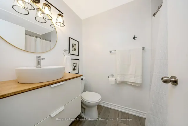 Additional property image - 550 Childs Dr Unit 13