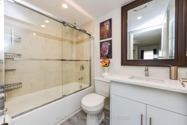 Additional property image - 7405 Goreway Dr Unit 520