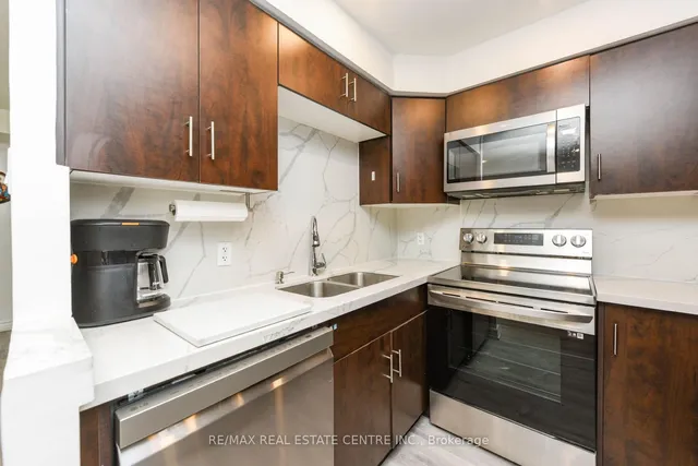 Additional property image - 7405 Goreway Dr Unit 520
