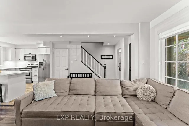 Additional property image - 380 Woodlawn Cres