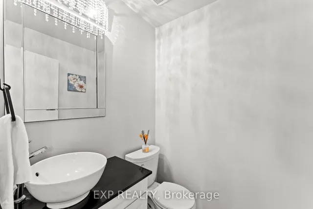 Additional property image - 380 Woodlawn Cres