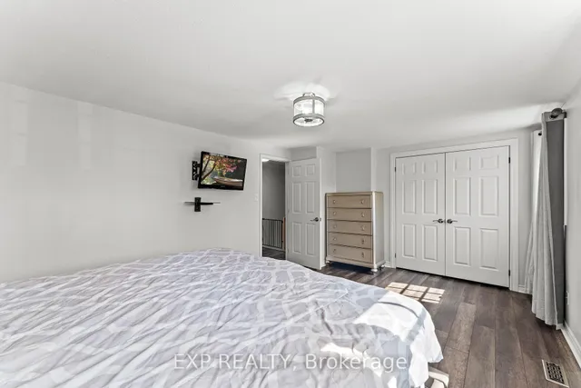 Additional property image - 380 Woodlawn Cres
