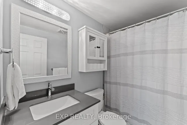 Additional property image - 380 Woodlawn Cres